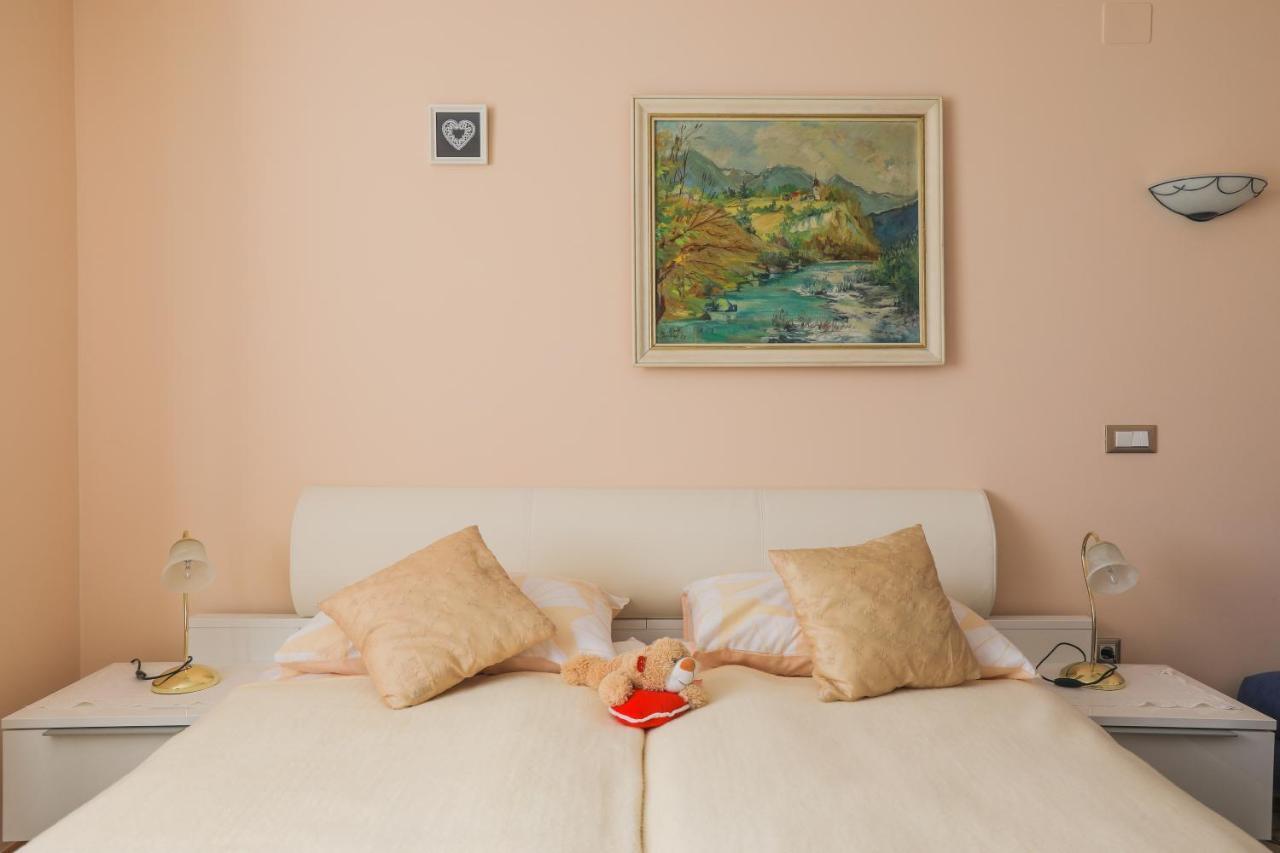 Apartments Pr Fajfarju Bled Bagian luar foto